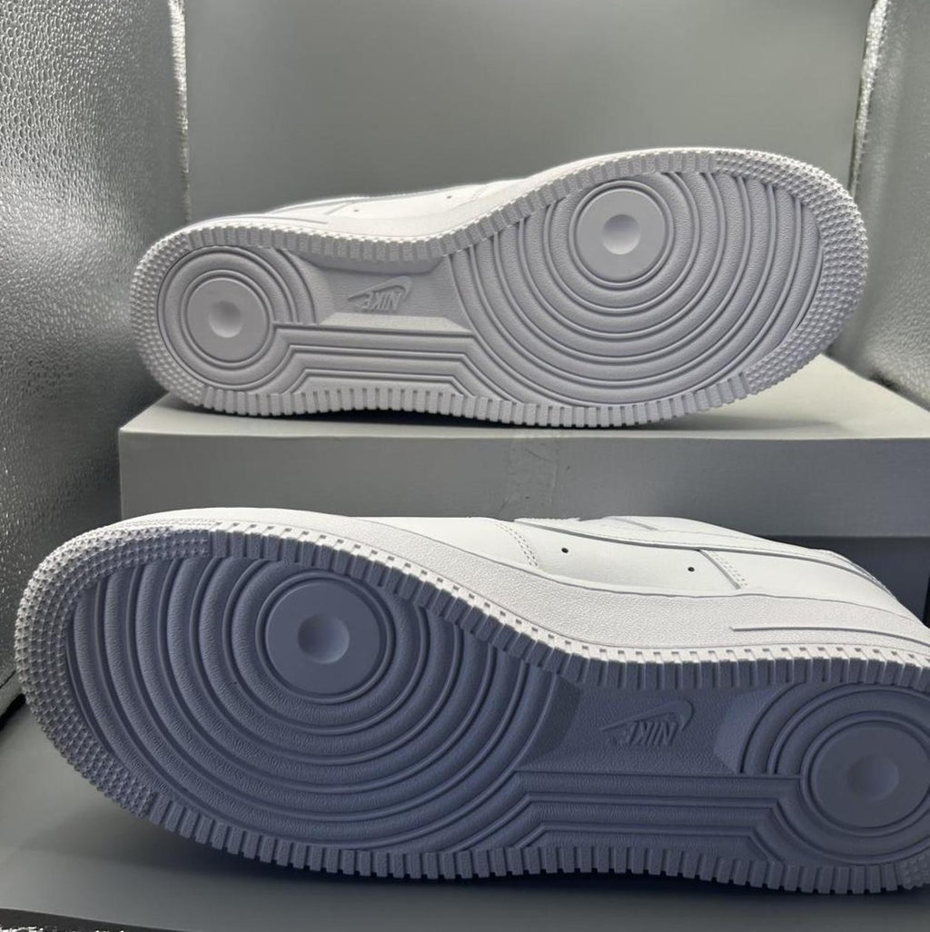 Nike Air Force 1 One - Triple White